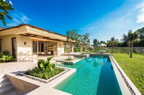 Fusion resort - Khu Nghỉ Dưỡng Fusion Resort Phú Quốc, Cua Can: 1.489 Đánh giá khách sạn, 3.676 ảnh của khách du lịch và giảm giá lớn cho Khu Nghỉ Dưỡng Fusion Resort Phú Quốc, được xếp hạng #5 trên 263khách sạn tại Cua Can và được xếp hạng 5 trên 5 trên Tripadvisor